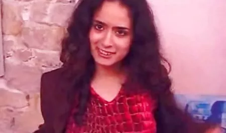 قرمز مایل به قرمز, رابطه جنسی با دوست پسر او را sexخواهر وبرادر در