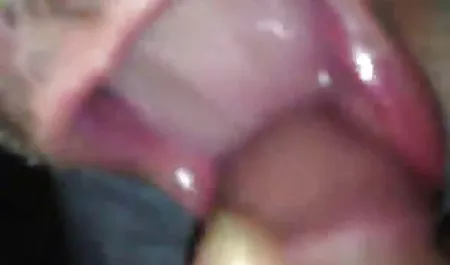 صحبت سوپر سکسی خواهر برادر کردن در تلفن و داشتن رابطه جنسی.
