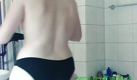 چگونه یک زن و sexخواهر شوهر جوان می تواند در پیچ خانه