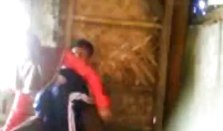 فضل با شریک سکس برادر خواهر زندگی در یک خانه خصوصی