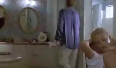 عمو نشین را sexخواهر دوست دارد از