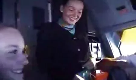 سبزه ماساژ لب سکس دختر با برادر