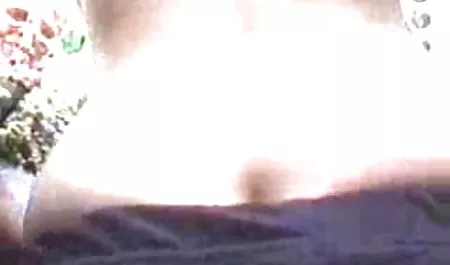آلیس سفید می دهد یک سکس برادر خواهر واقعی مشتری یک ماساژ ساکشن
